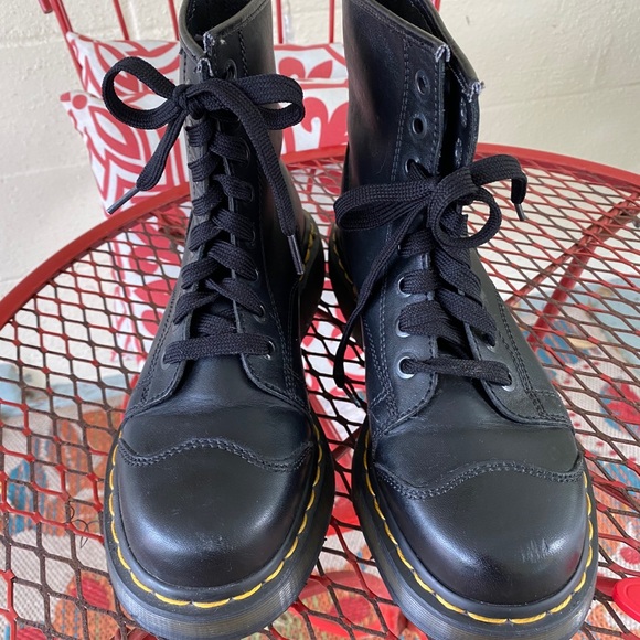 Old School Docs - Picture 9 of 11